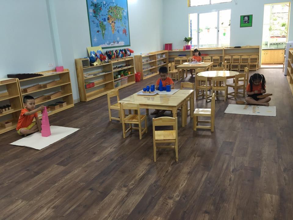 vật liệu sàn spc máy sản xuất sàn nhựa spc giá rẻ