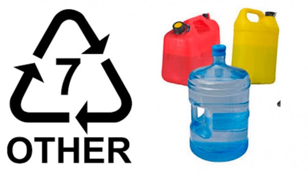 Nhựa chưa phân loại được ứng dụng làm bình đựng nước